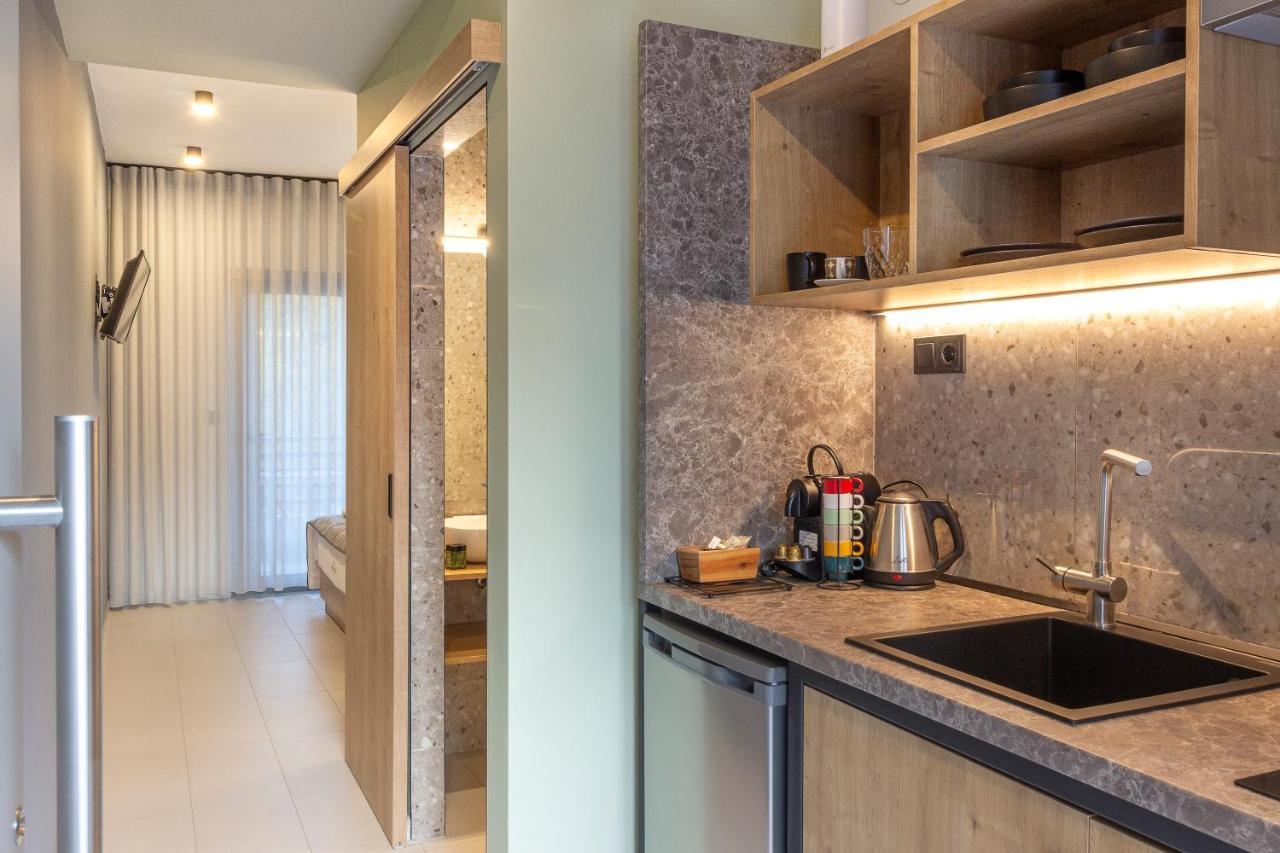 Araliki Suites Полихроно Экстерьер фото