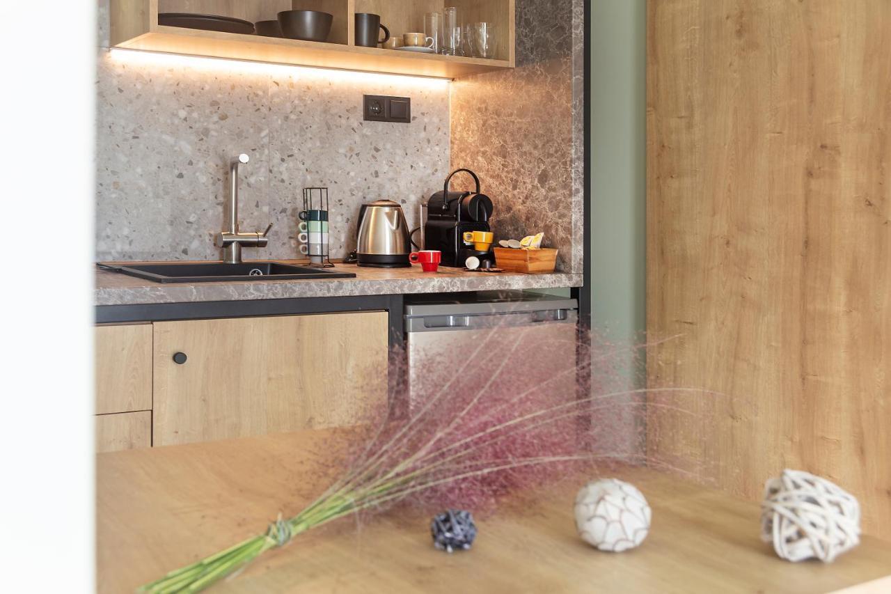 Araliki Suites Полихроно Экстерьер фото