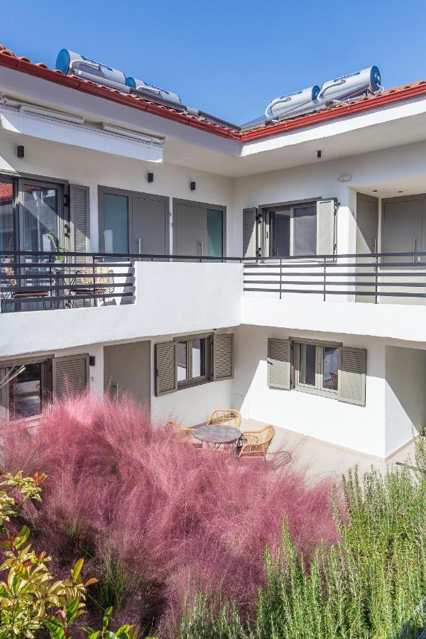 Araliki Suites Полихроно Экстерьер фото